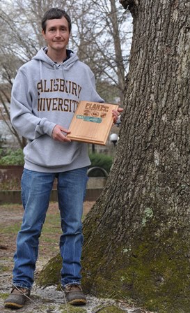 Will Lowery from SU’s Horticulture Department holds Green PLANT Award